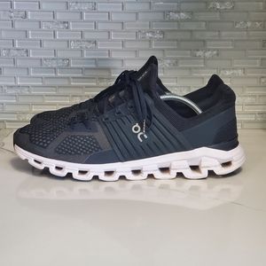 On Running Cloudswift Men's Size 13 Running Shoe's